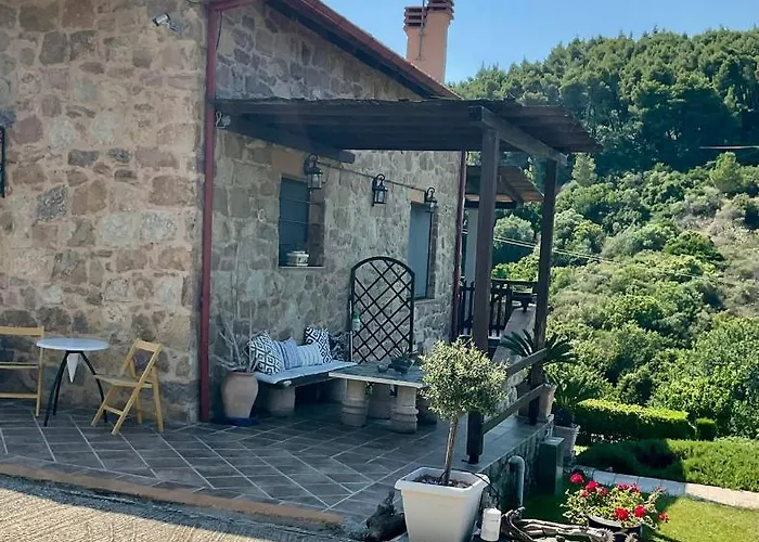 Stonehouse & Casa Al Sole E Al Mare Σπίτι διακοπών Νέα Ρόδα