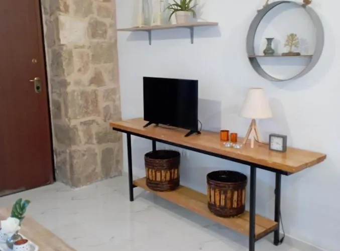 Σπίτι διακοπών Stonehouse & Casa Al Sole E Al Mare *