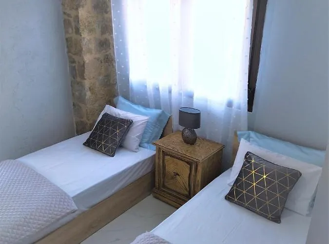 Σπίτι διακοπών Stonehouse & Casa Al Sole E Al Mare