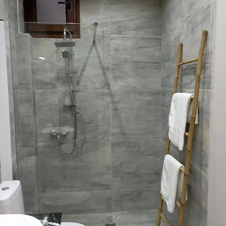 Stonehouse & Casa Al Sole E Al Mare Дом отдыха Неа-Рода