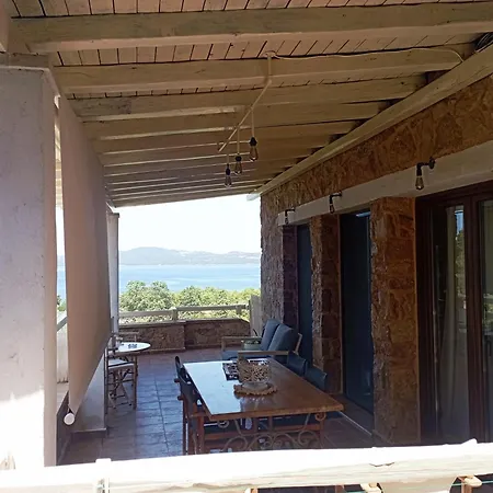 Stonehouse & Casa Al Sole E Al Mare Holiday home *