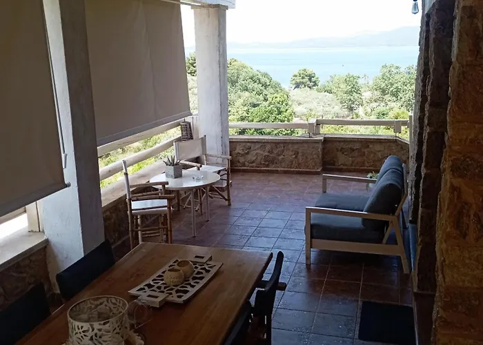 Stonehouse & Casa Al Sole E Al Mare Nea Roda