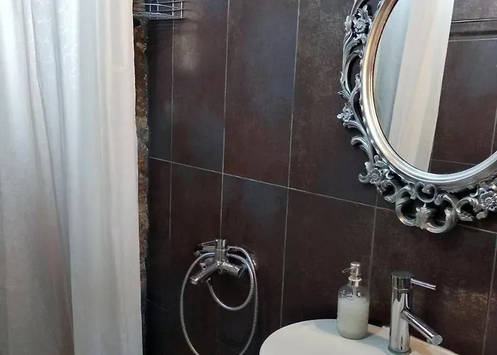 Stonehouse & Casa Al Sole E Al Mare Сasa de vacaciones Nea Roda