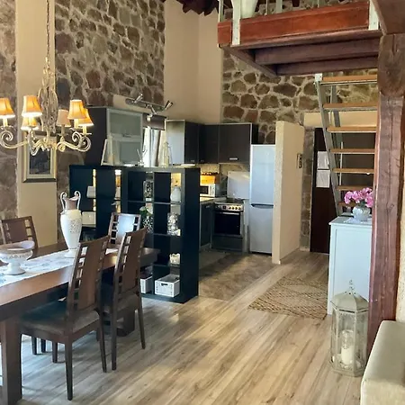 Stonehouse & Casa Al Sole E Al Mare *