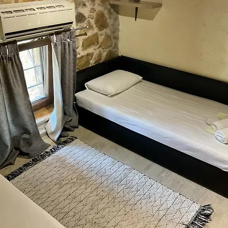 Stonehouse & Casa Al Sole E Al Mare Prázdninový dům Nea Roda