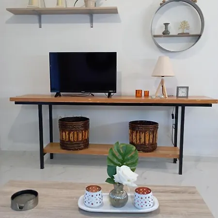 Feriehus Stonehouse & Casa Al Sole E Al Mare *