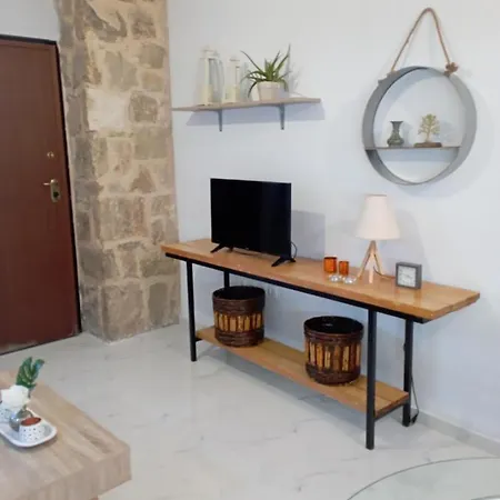 Feriehus Stonehouse & Casa Al Sole E Al Mare *