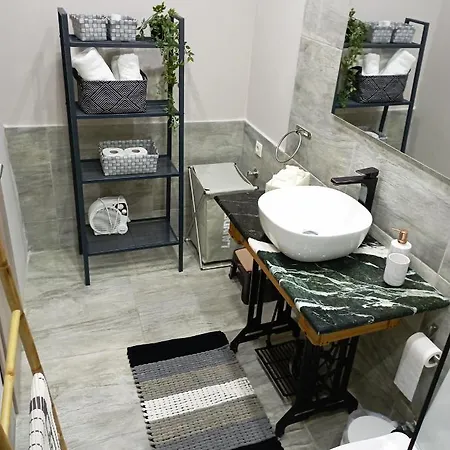 Stonehouse & Casa Al Sole E Al Mare