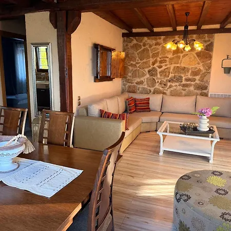 Stonehouse & Casa Al Sole E Al Mare *