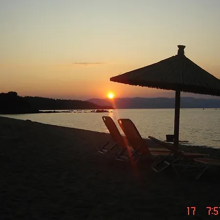 Stonehouse & Casa Al Sole E Al Mare *