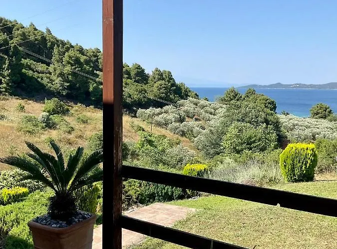 Case de vacanță Stonehouse & Casa Al Sole E Al Mare *
