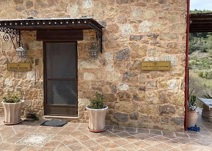Stonehouse & Casa Al Sole E Al Mare Nea Roda